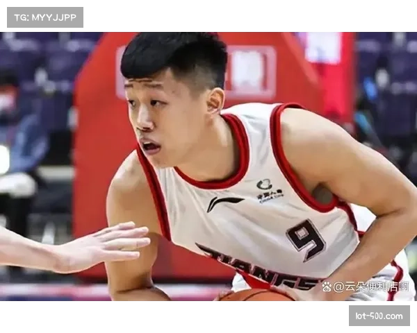 山东高速许梦君15分，外线投射成为球队重要武器